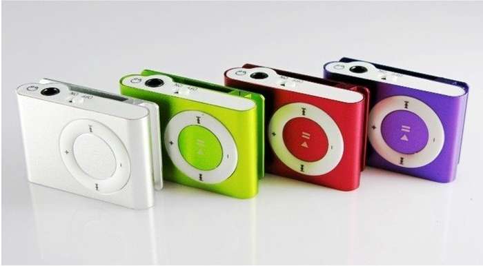 MINI MP3 PLAYERS - 4 FOR 1 BID!!!
