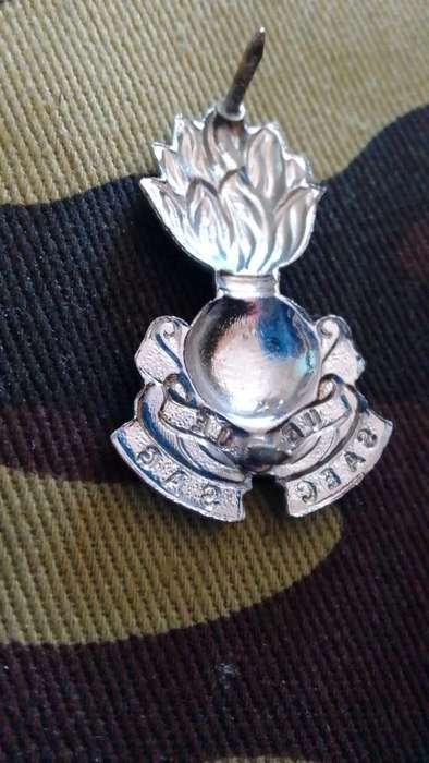 SADF/ SA ARMY  ENGINEERS CORPS MESS DRESS SINGLE BADGE