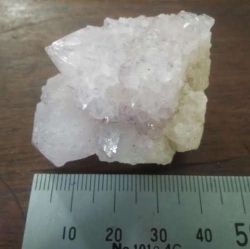 Boekenhout Spirit Quartz  cleansing  the aura and can dispel negative attachments and entities