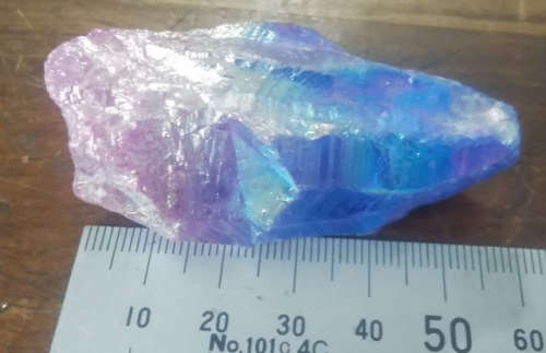 Large Aqua Aura harmonize your energy fields so that you can function at 100% capacity.