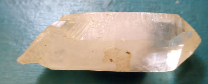 Clear Quartz point  protection, strengthening, healing and energizing your aura Pure Energy