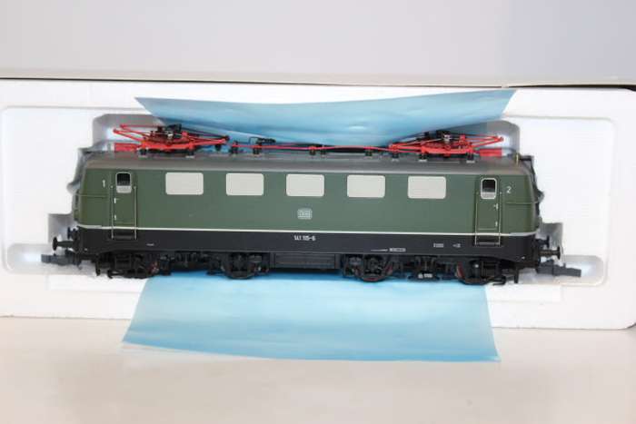 Roco 63815 Electric Locomotive DB 141 115-6 DB Ep. 4 (HO) Digital