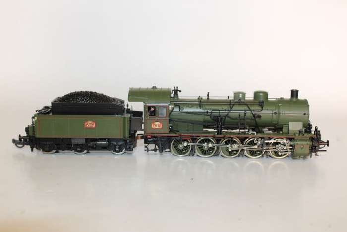 Roco :SNCF 0-10-0 STEAM LOCOMOTIVE 050B