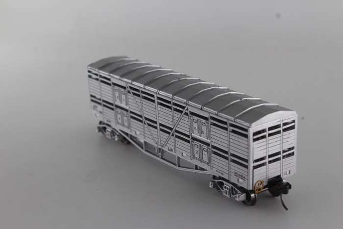 SARM: Triple Deck Cattle Wagon (Lima Couplers)