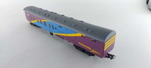 SARM :) South African Shosloyza Meyl Composite Coach (Lima Couplers)