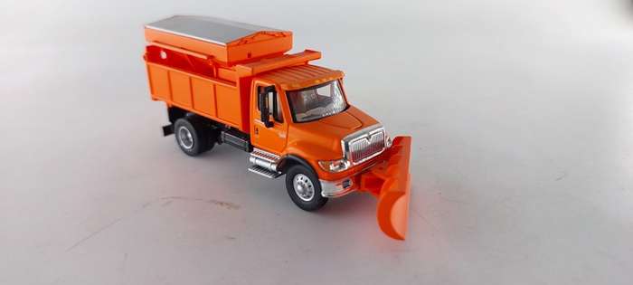 Snow Plough Truck (HO)