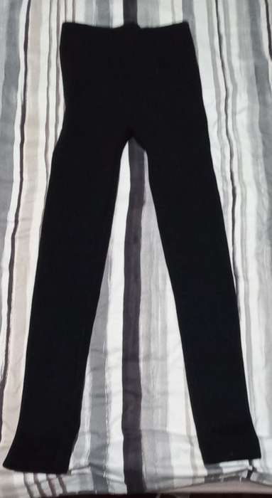 LADIES JEANS AND LEGGINGS  ON AUCTION