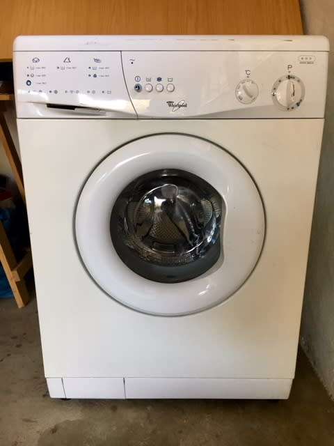 ## WHIRLPOOL FRONT LOADER WASHING MACHINE ## GOOD CONDITION ## BARGAIN! COLLECTION RANDBURG ONLY!!