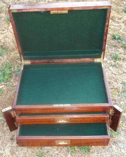 Jewelery/cutlery wooden box