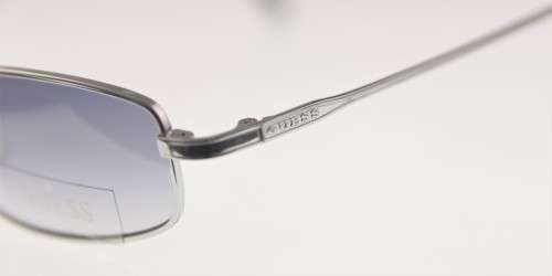 GUESS*** Branded Sunglasses - Matrix Look - R1 Start with NO Reserve