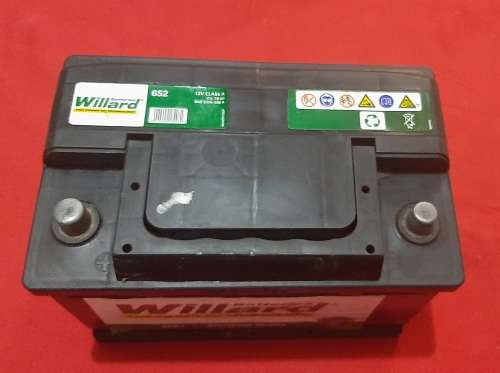 Willard 652 70Ah 12V 590A class A (used as demo/display only)