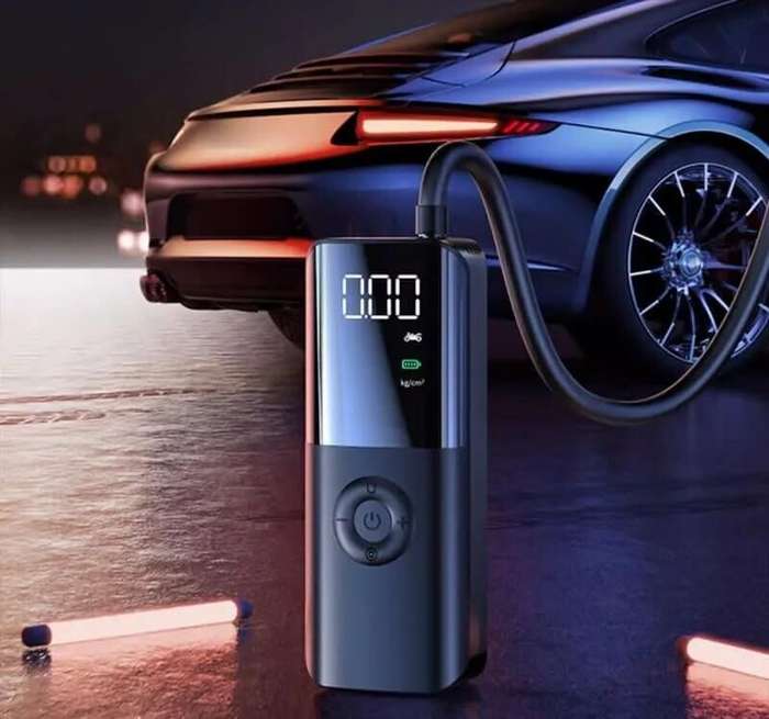Car air pump, LED digital display, real-time display current tyre pressure, with built-in flashlight