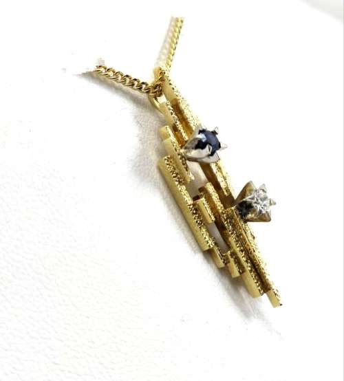 Solid 18ct Gold and Diamond Vintage handmade Pendant, see full Description.