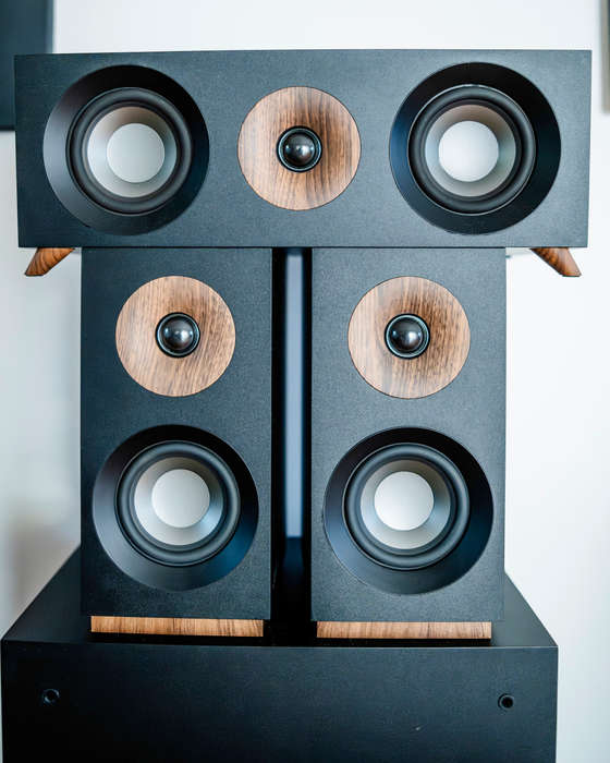 Jamo S807 5.2.2 Dolby Atmos Surround system with 2 subwoofers