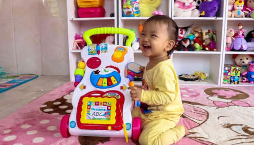 Baby Musical Walker
