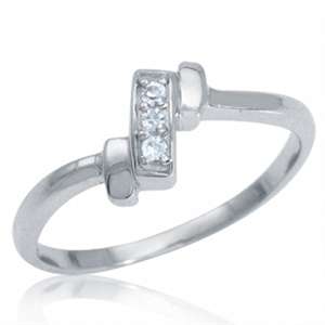 3-Stone White CZ 925 Solid Silver Ring. Size 6/M