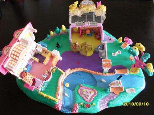 Polly Pocket Magically Moving Polly