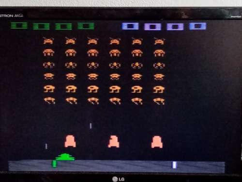 Atari Space Invaders Game with manual