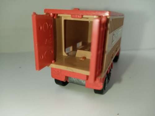 Matchbox Superfast Mercedes Container Truck