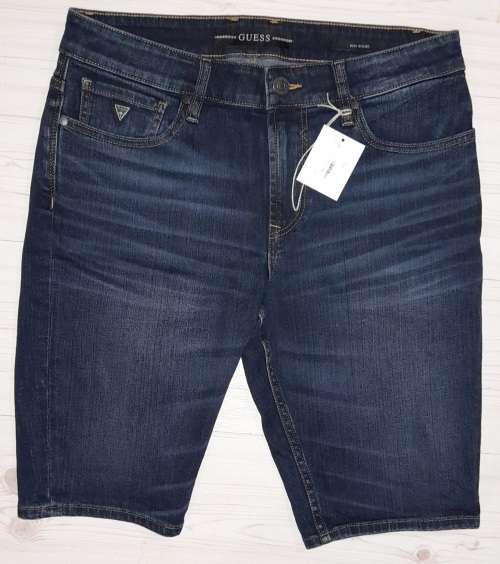 100% Original Guess Jeans Shorts Size 32 (Retail R799)