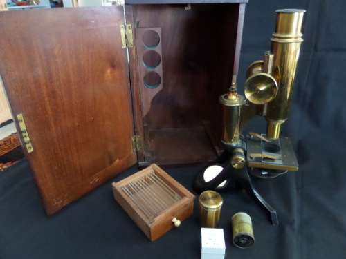 H Hughes & Sons Ltd Microscope 1917 with Accessories in Wooden Box  26 cm