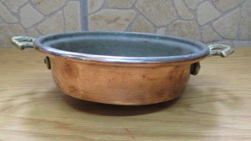 Wonderful Vintage Copper 6-Egg Poacher/Escargot Pan With Brass Handles D: 16 cm H: 5 cm