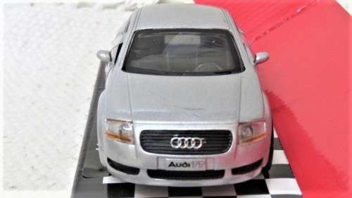 Awesome Boxed New-Ray Die Cast 1998 Audi TT With Pull Back Action Scale 1:32 L: 12,5 cm