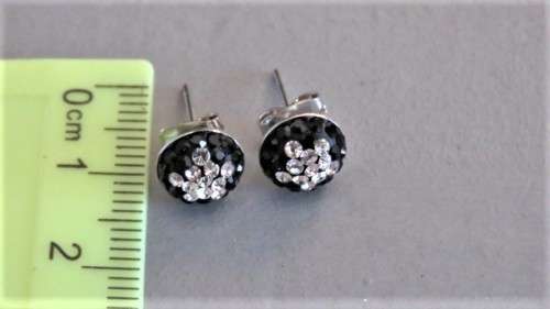 Small Vintage Black Stone/Rhinestone Round Stud Earrings Sterling Silver Backing D: 9 mm (1.3 g)