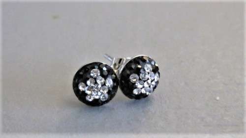 Small Vintage Black Stone/Rhinestone Round Stud Earrings Sterling Silver Backing D: 9 mm (1.3 g)