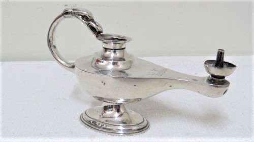 H/marked Birmingham C & C 1902-3 Silver Aladdin`s Lamp Table Lighter Missing Lid L: 143 mm (162 g)