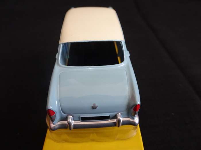 Dinky Toys Simca Versailles No 24Z Made By DeAgostine Mattel In Original Box (L : 10cm)
