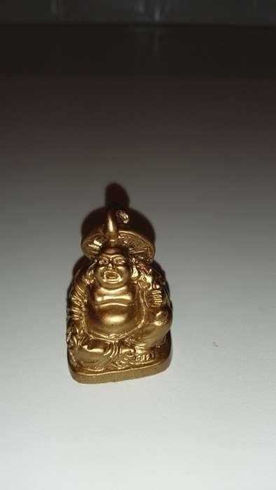 *** 5 x Beautiful Buddha Figurines For Your Collection ***