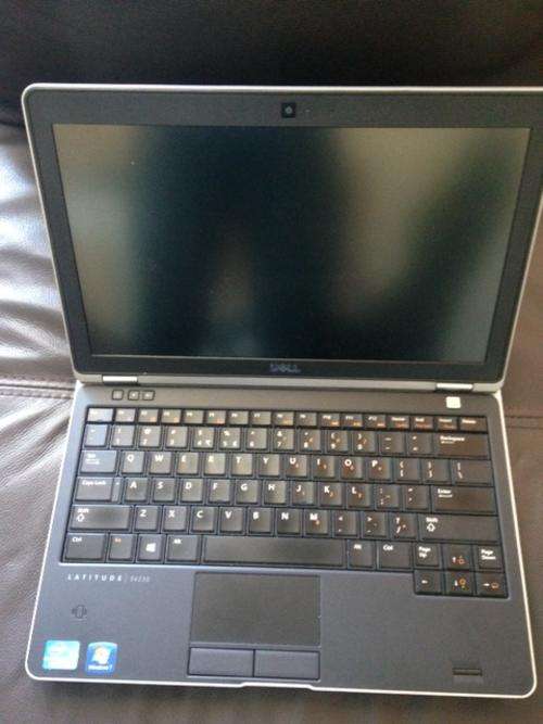 Ultrabook Latitude E6230 - Core i5 2.7 Ghz - 250GB - 4GB Ram