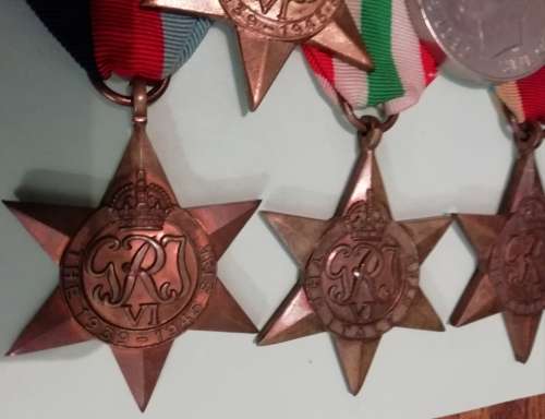 WW 2 GROUP MEDALS.