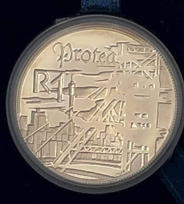 1999 R1 Silver Proof Coin - Protea Series - Gold Mining - Mintage 1511 / 2500