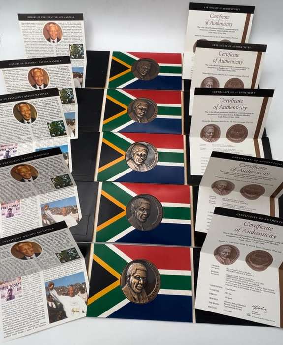 Nelson Mandela Bronze Medallion Inauguration 1994 with Certificates SA Mint