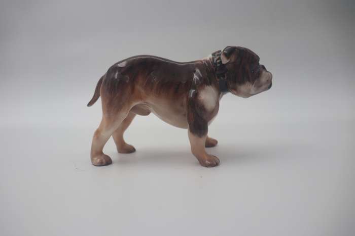 Royal Doulton Bulldog HN 1047 Dog Figurine