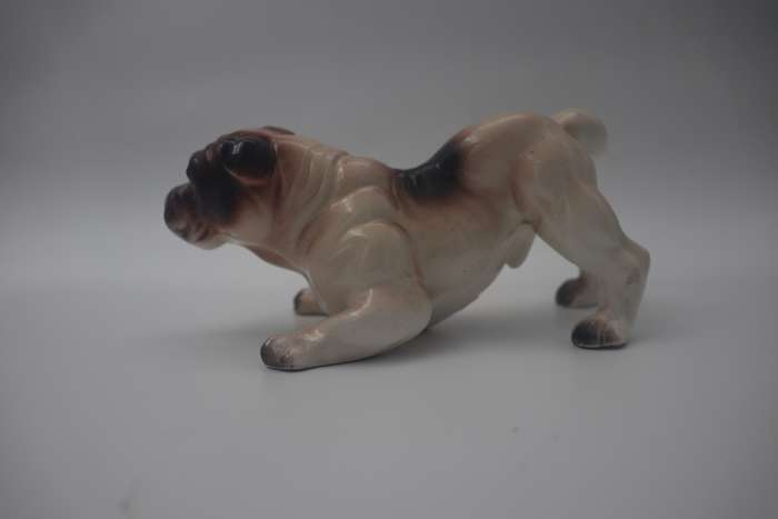 BALBOA BULLDOG FIGURINE PAPERWEIGHT