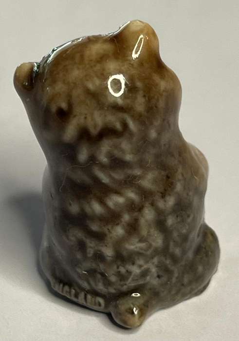 VINTAGE WADE ENGLAND PORCELAIN WHIMSIES FIGURINE BEAR CUB RED ROSE TEA PREMIUM