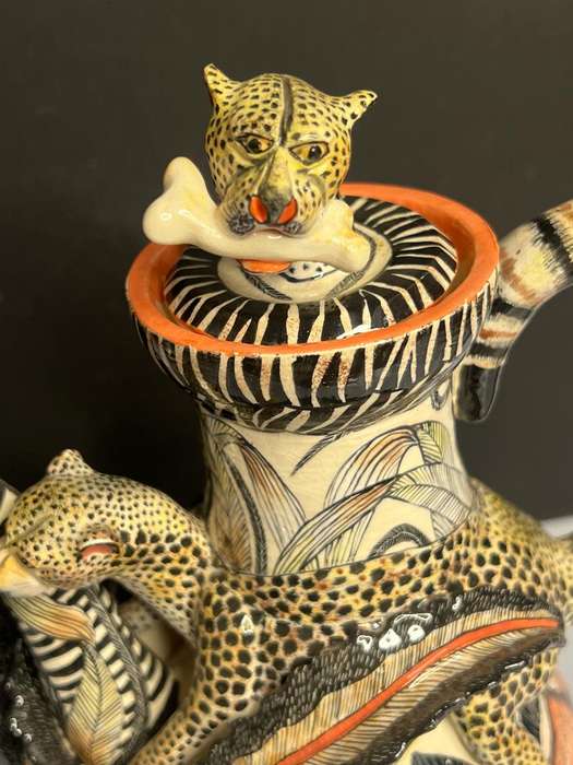 Ardmore Exclusive Stunning Cheetah Teapot - One of a kind