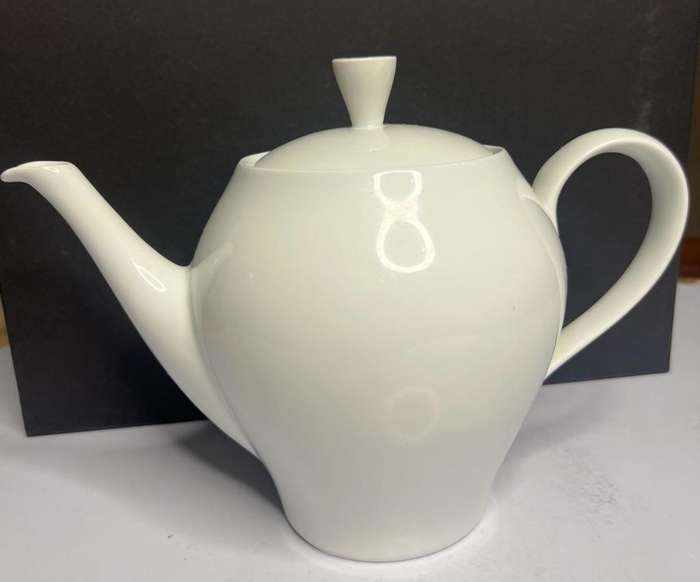 Vintage Richard Ginori White Porcelain Teapot