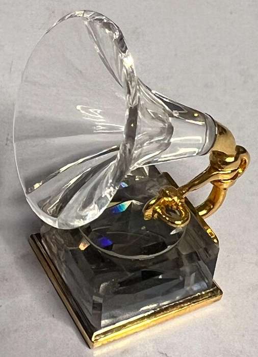 SWAROVSKI CRYSTAL MEMORIES  GRAMOPHONE GOLD