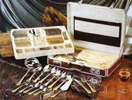 Worth Of R2499 ***Brand new ****  72-Piece 18/10 Stainless Steel Cutlery Set in Brief Case ****