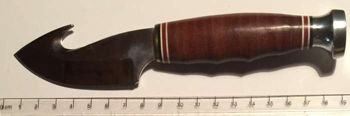 Hunting knife