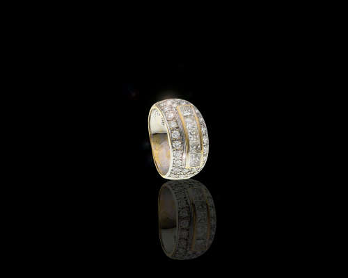 5.1 grams 18 carat Yellow Gold Diamond Cocktail Ring