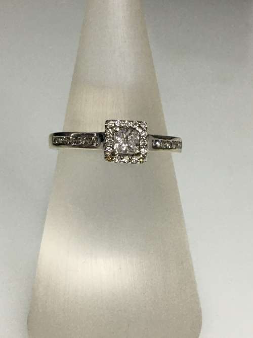 2.6 grams 9 carat White Gold  Diamond Engagement Ring