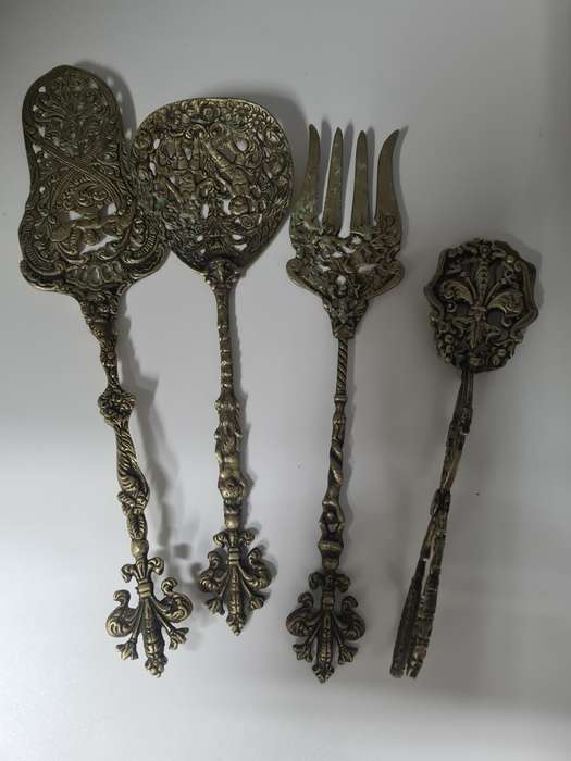 Belini vintage italian cutlery set