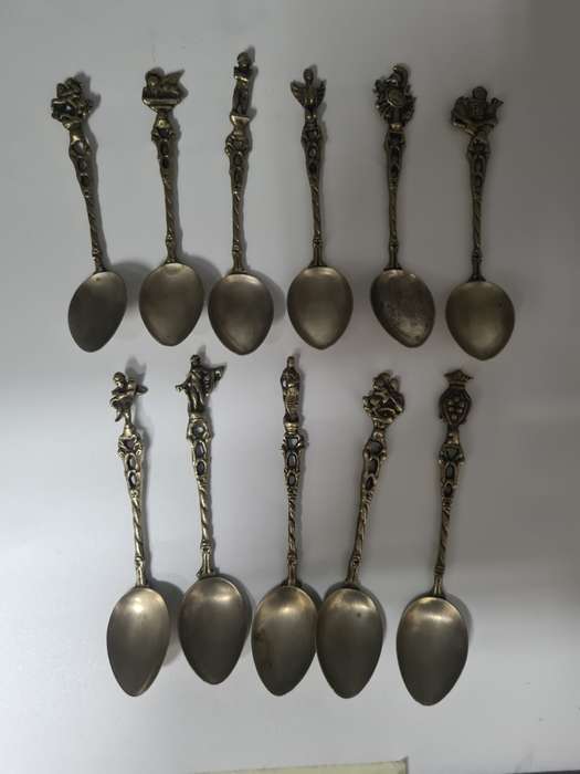 Belini vintage italian cutlery set