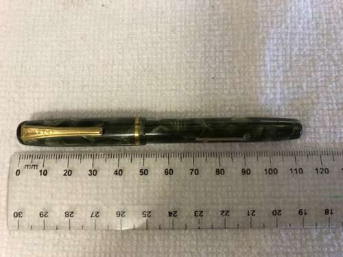 Burnham 44 Fountain Pen ¿ 14ct Gold Nib