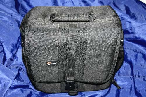 Lowepro Adventyra Camera Bag ***no strap***